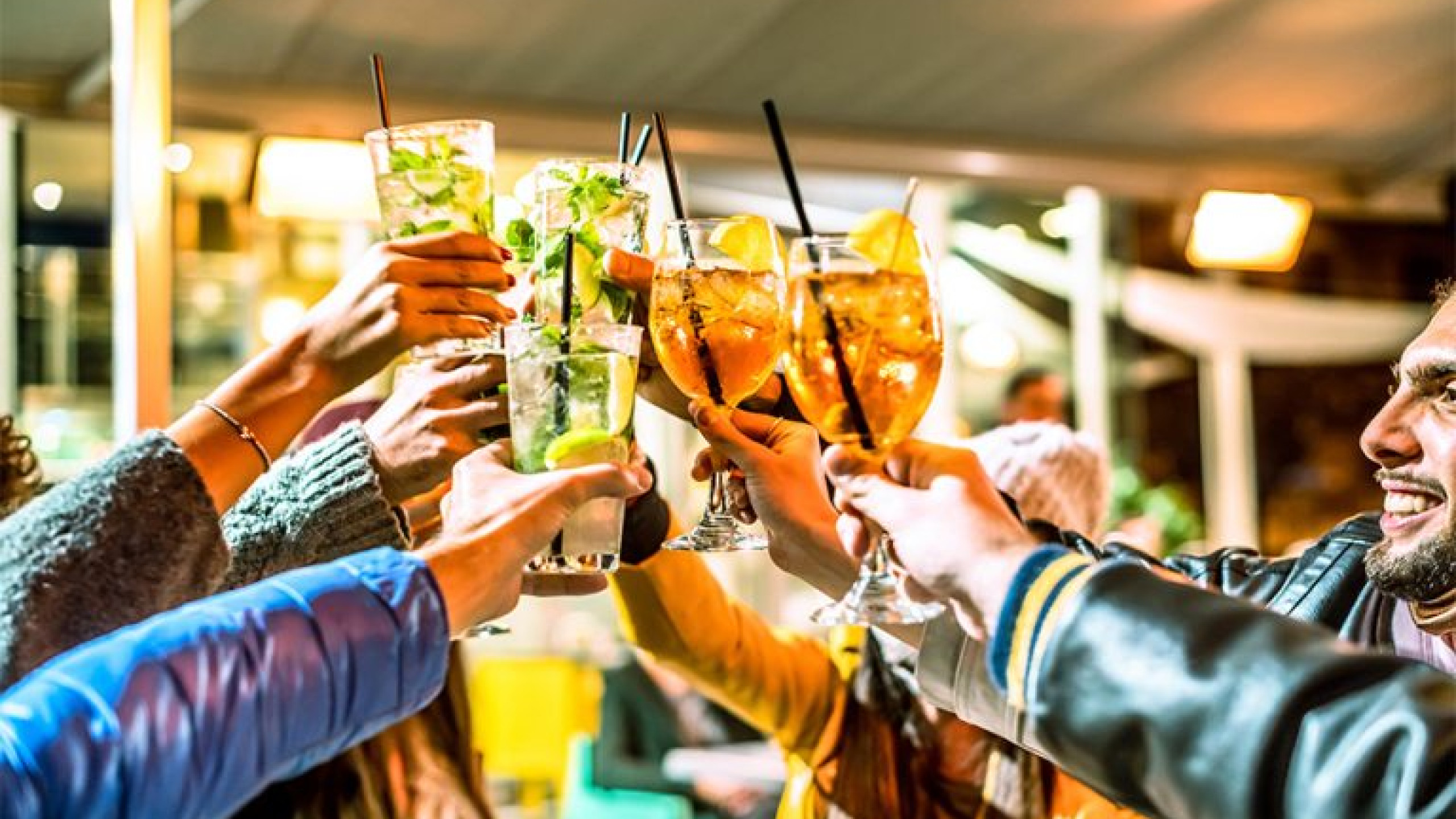Cocktailparty 1 768x460